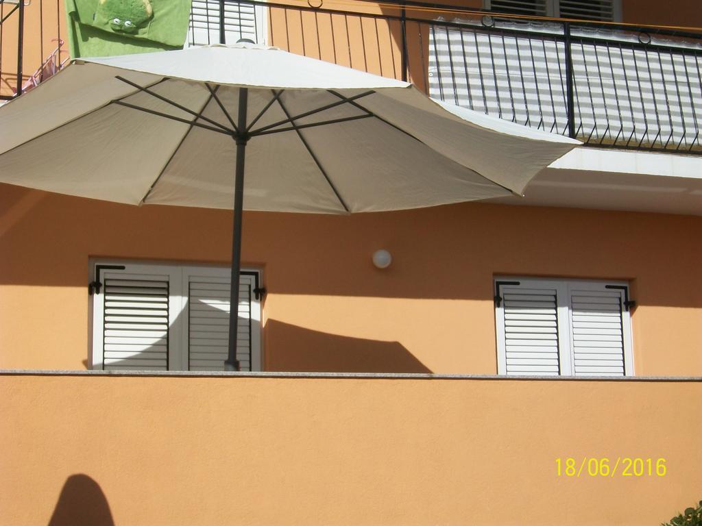 Apartment Boris Senj  Esterno foto
