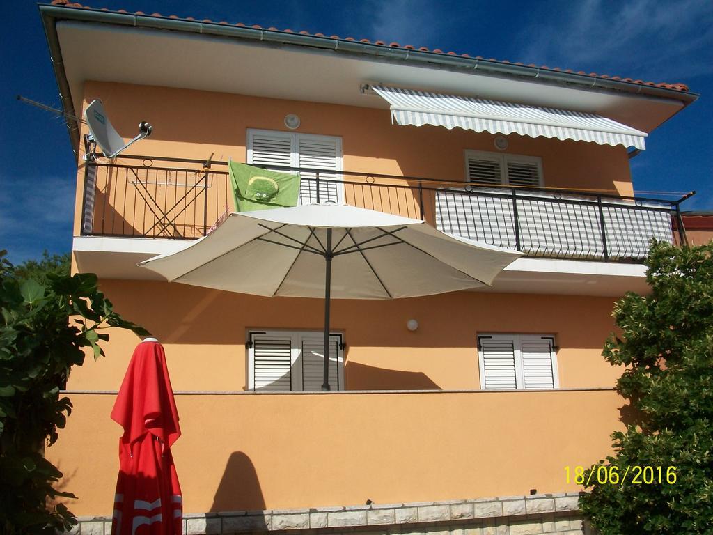 Apartment Boris Senj  Esterno foto
