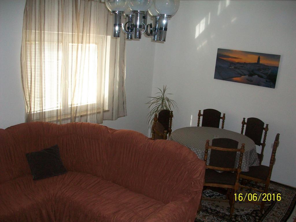 Apartment Boris Senj  Esterno foto