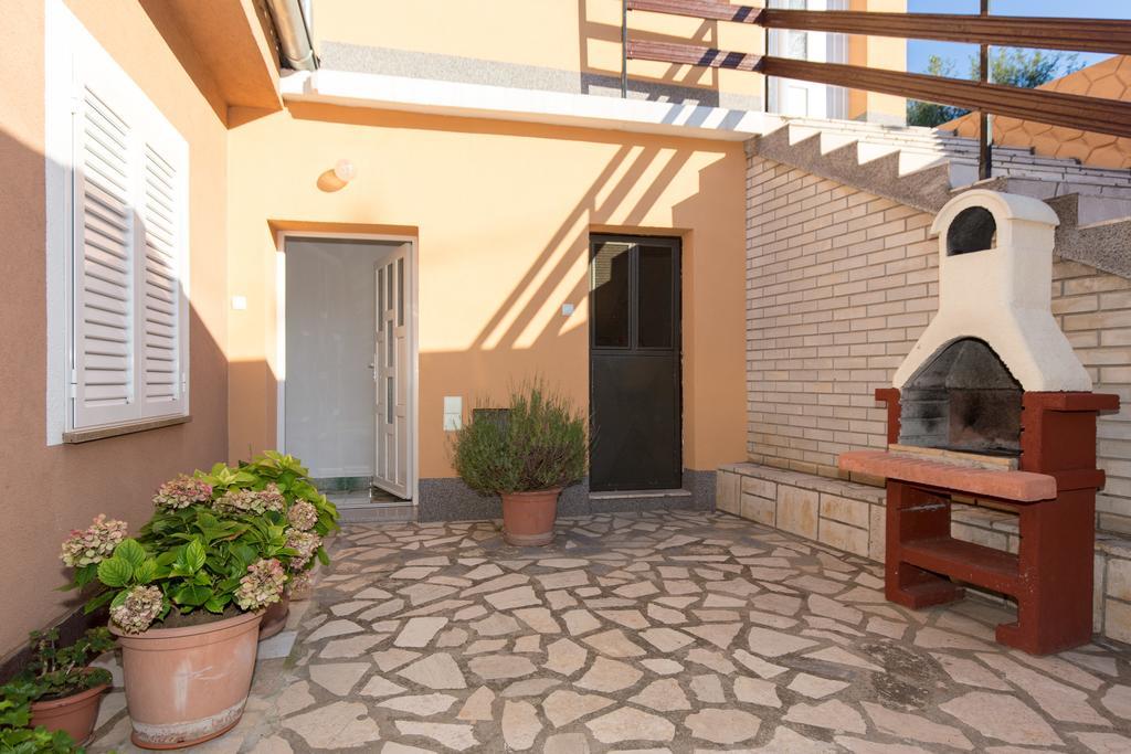 Apartment Boris Senj  Esterno foto