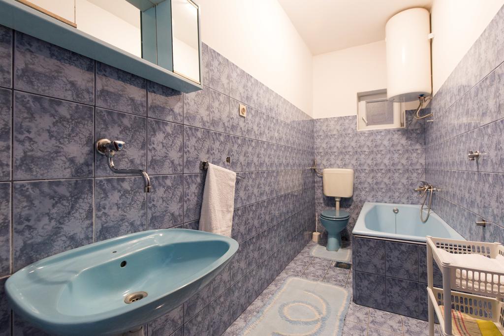 Apartment Boris Senj  Esterno foto