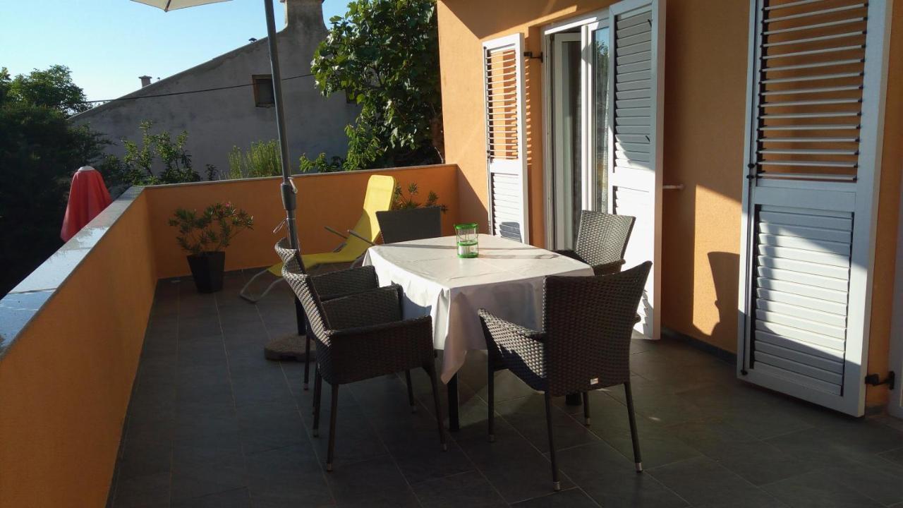 Apartment Boris Senj  Esterno foto